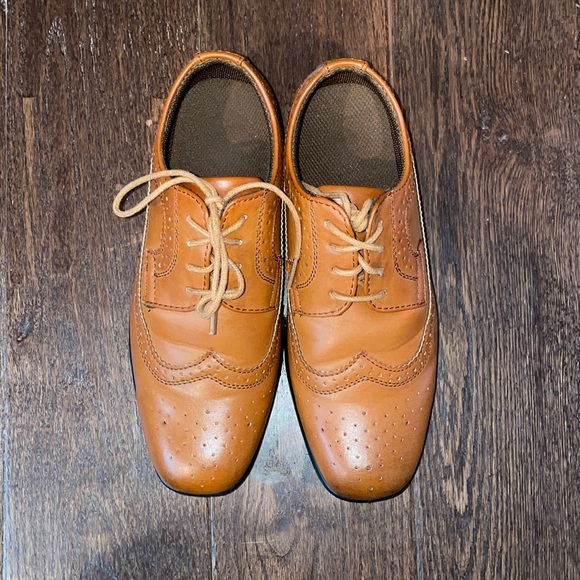 Deer Stags Kids' Ace Dress Comfort Wingtip Oxford - Picture 1 of 7